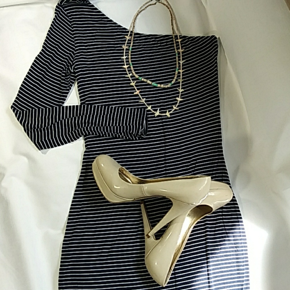 NWT Nordstrom Fourtenth Place Sz. M